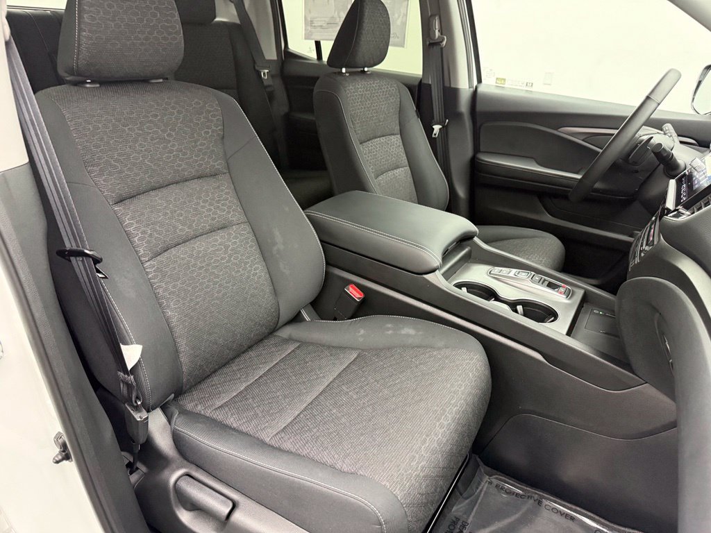 Used 2025 Honda Ridgeline Sport+ image 35
