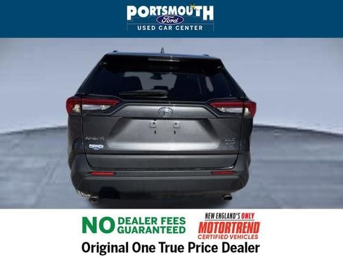 Used 2023 Toyota RAV4 XLE image 28