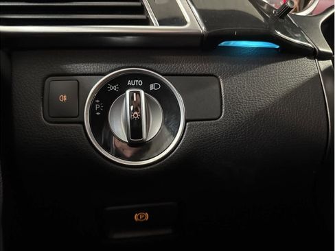 Used 2017 Mercedes-Benz GLE 350 image 29