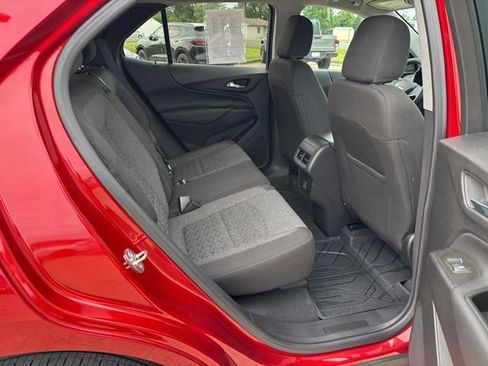 Used 2024 Chevrolet Equinox LT w/ LPO, Floor Liner Package FWD image 24