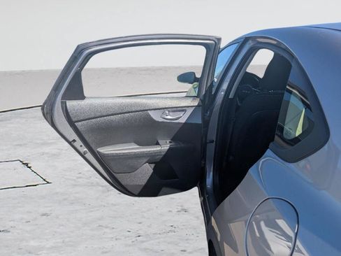 Used 2024 Kia Forte LXS FWD image 16