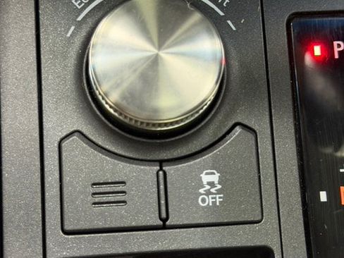 Used 2018 Lexus NX 300 AWD w/ Premium Package image 32