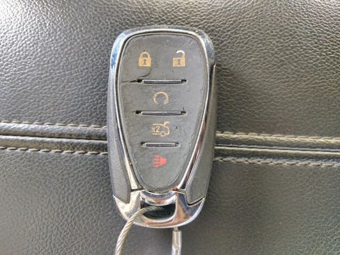 Used 2023 Chevrolet Malibu LT w/ Driver Confidence Package FWD image 32