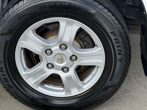 Used 2017 Toyota Sequoia SR5 image 7