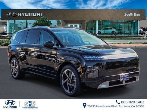 New 2026 Hyundai Ioniq 9 Limited w/ Tow & Go Package AWD/4WD image 1