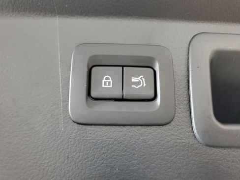 Certified 2025 MAZDA CX-50 AWD 2.5 Hybrid w/ Premium Pkg image 10