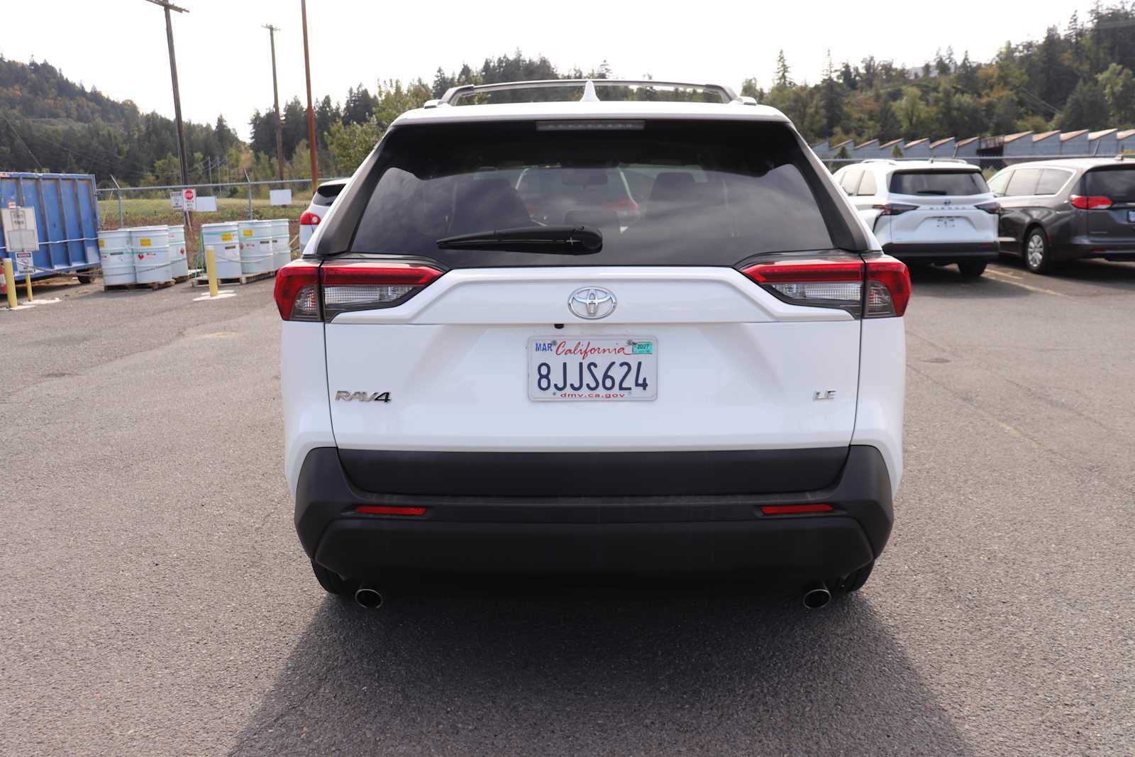 Used 2019 Toyota RAV4 LE w/ All Weather Liner Package FWD image 6