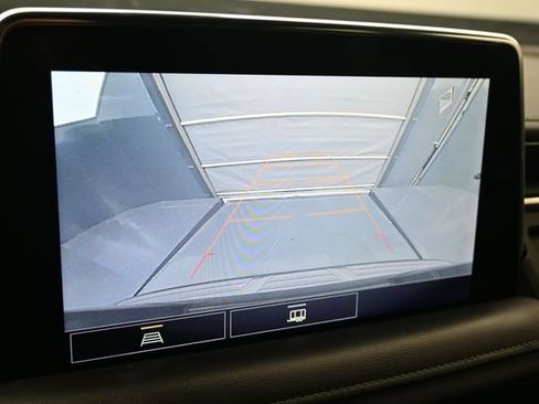 Used 2021 Chevrolet Suburban LT AWD/4WD image 27