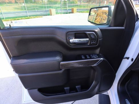 Used 2019 Chevrolet Silverado 1500 LTZ image 34