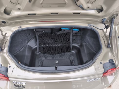 Used 2023 MAZDA MX-5 Miata Grand Touring w/ Weather Package image 60