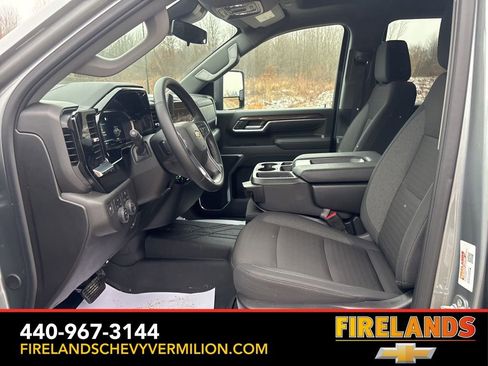 Certified 2025 Chevrolet Silverado 3500 LT w/ Convenience Package image 16