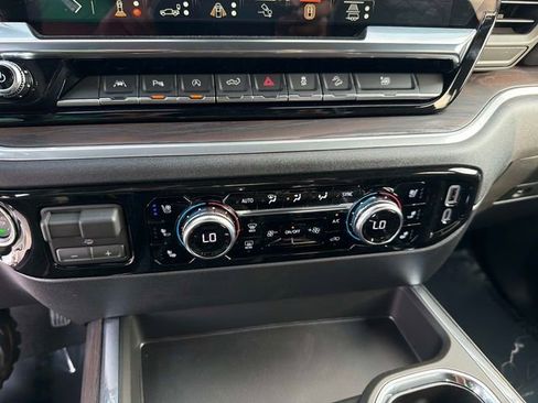 New 2026 GMC Sierra 1500 SLT w/ SLT Premium Plus Package AWD/4WD image 25