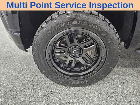 Used 2020 Chevrolet Silverado 1500 LT Trail Boss AWD/4WD image 12