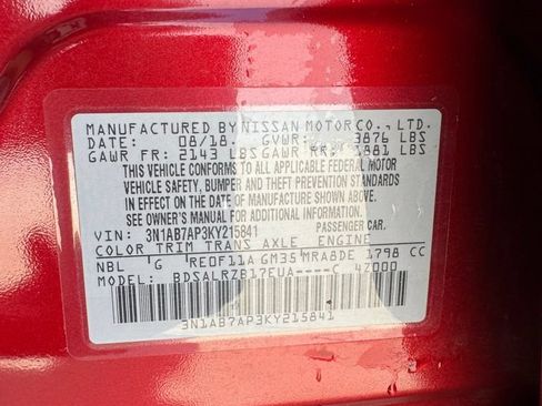 Used 2019 Nissan Sentra SR FWD image 25