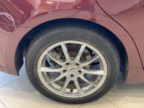 Used 2013 Toyota Avalon XLE Premium FWD image 13