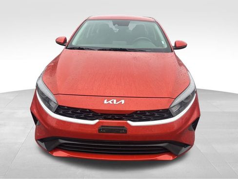 Certified 2023 Kia Forte LXS w/ LXS Technology Package image 7