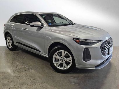 New 2025 Audi Q5 Premium