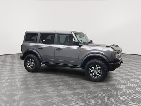 New 2025 Ford Bronco Badlands image 36