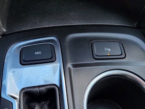 Used 2024 Chevrolet Equinox LT AWD/4WD image 23