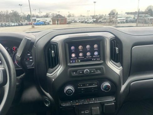 Used 2023 Chevrolet Silverado 1500 Custom image 13