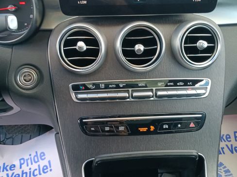 Used 2022 Mercedes-Benz GLC 300 4MATIC image 13