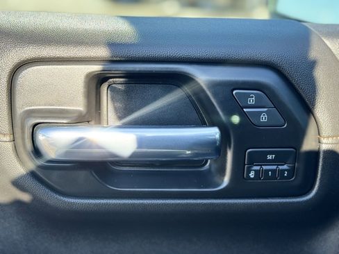 Used 2021 GMC Sierra 1500 AT4 w/ AT4 Preferred Package image 23