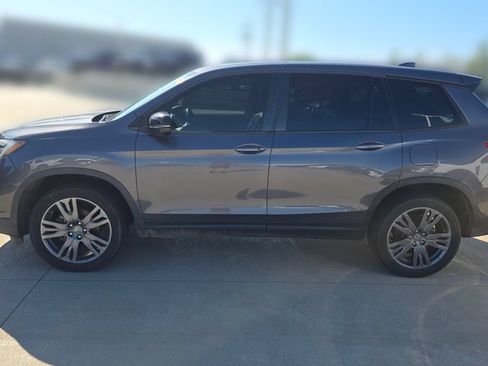 Used 2021 Honda Passport EX-L image 2