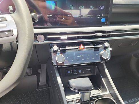 New 2025 Hyundai Santa Cruz SEL image 16