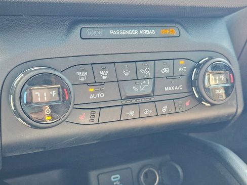 Used 2021 Ford Bronco Sport Badlands w/ Badlands Package AWD/4WD image 32
