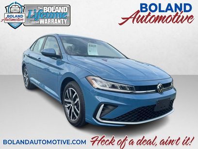 Used 2025 Volkswagen Jetta SE