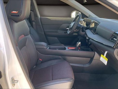 New 2026 Nissan Kicks SR w/ SR Premium Package image 11