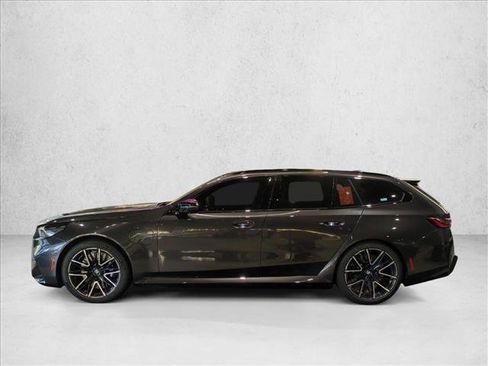 New 2026 BMW M5 Touring AWD/4WD image 5