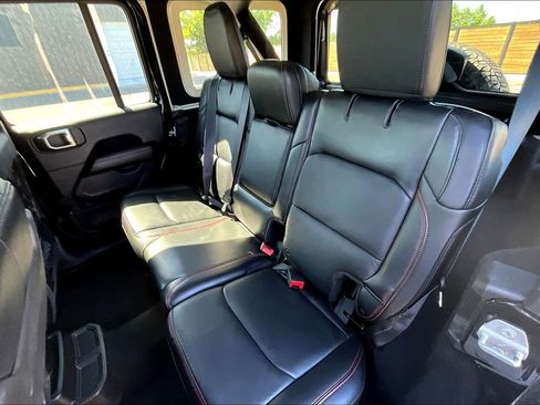 Used 2018 Jeep Wrangler Unlimited Rubicon AWD/4WD image 20