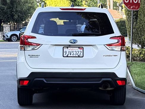 Used 2024 Subaru Forester AWD/4WD image 6