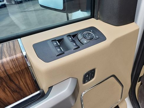 Used 2018 Ford F150 Lariat w/ FX4 Off-Road Package AWD/4WD image 26