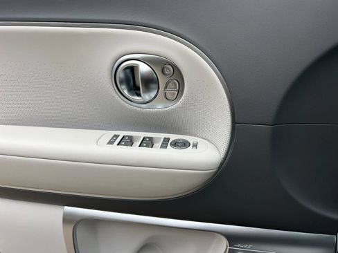 New 2026 Hyundai Ioniq 9 Calligraphy image 12