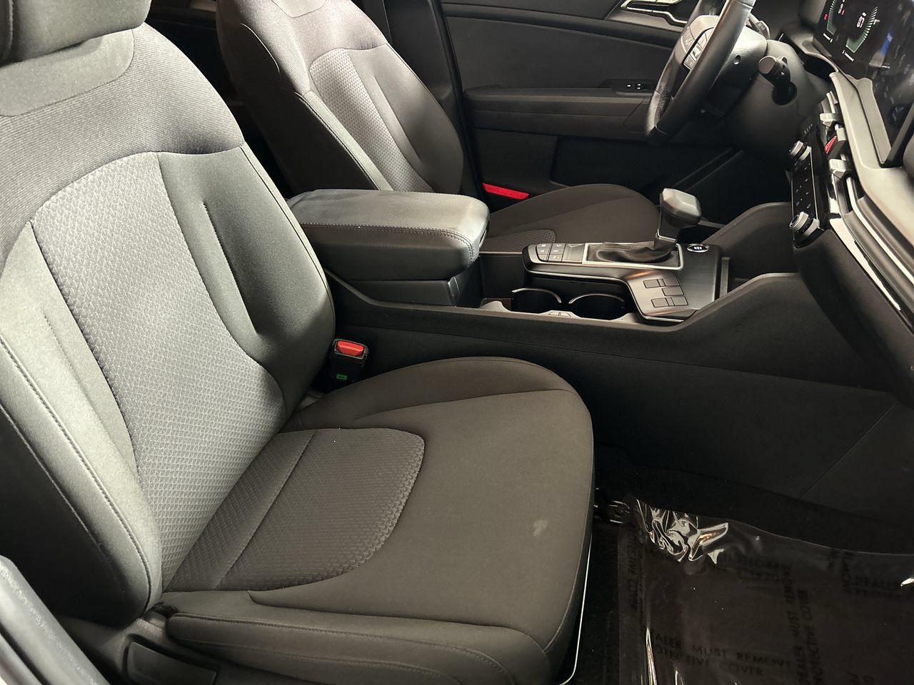 Used 2026 Kia Sportage LX FWD image 26