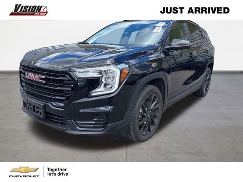 Used 2024 GMC Terrain SLE w/ Driver Convenience Package AWD/4WD image 1