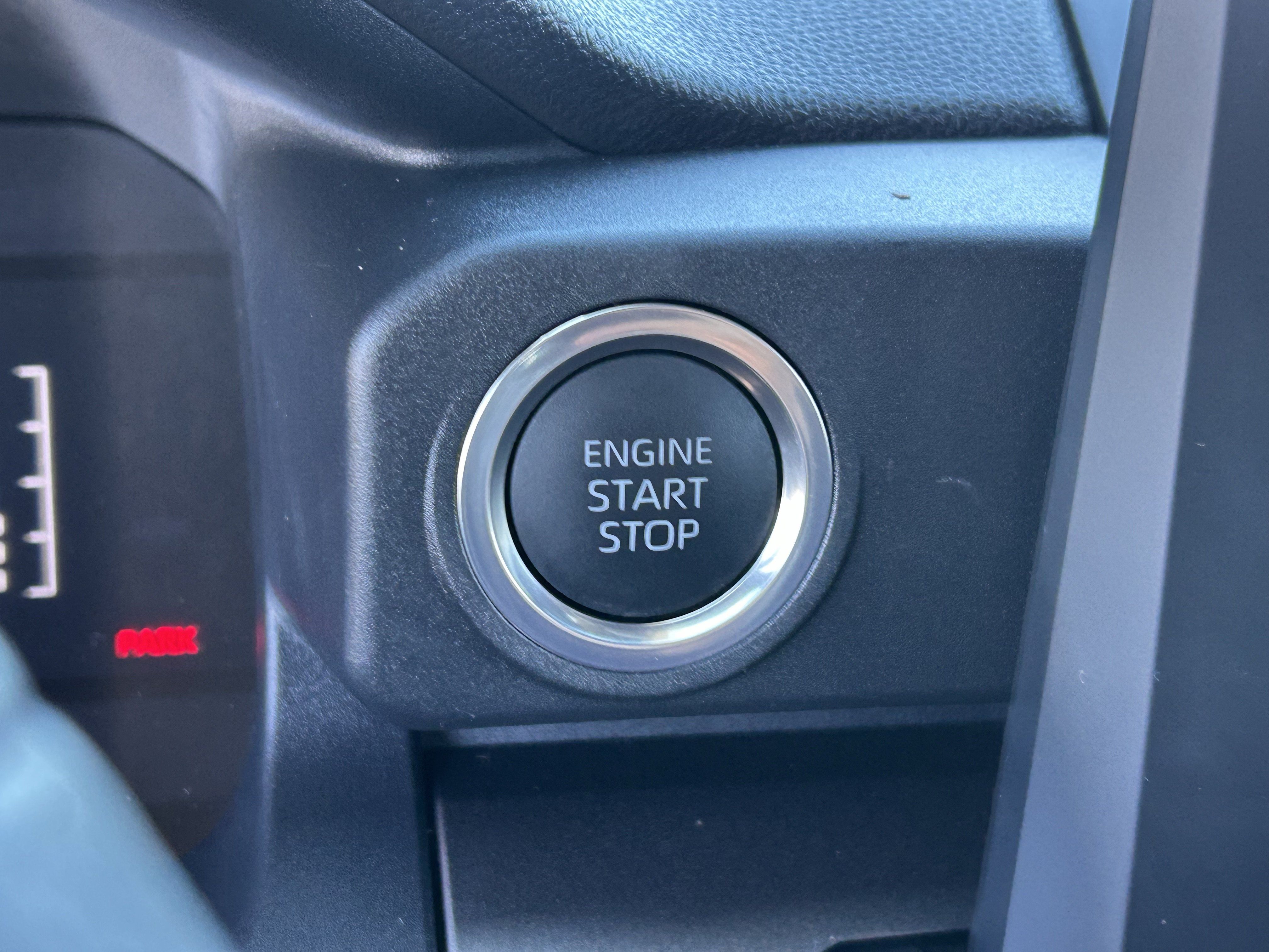 Certified 2026 Toyota 4Runner SR5 AWD/4WD image 25