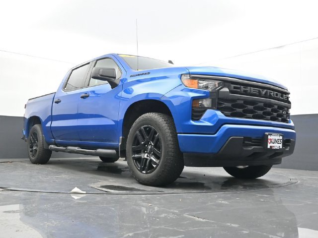 Used 2023 Chevrolet Silverado 1500 Custom w/ LPO, Dark Essentials Package AWD/4WD image 46