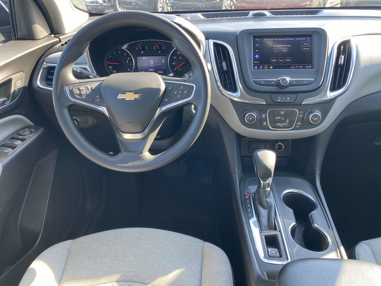 Used 2024 Chevrolet Equinox LS w/ LS Convenience Package FWD image 18