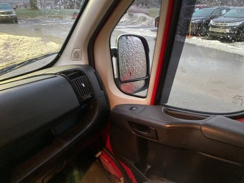 Used 2017 RAM ProMaster 2500 w/ Mopar Trailer Tow Group image 9