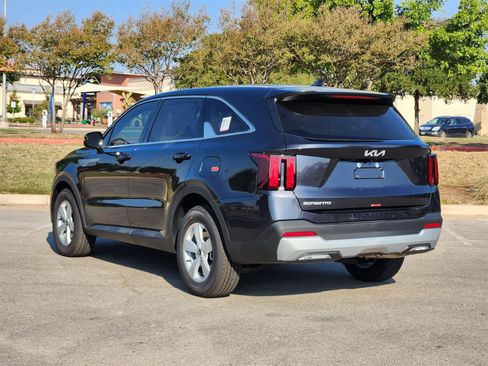 New 2026 Kia Sorento LX image 5