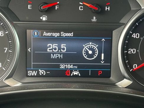Used 2024 GMC Terrain SLE w/ Driver Convenience Package FWD image 7