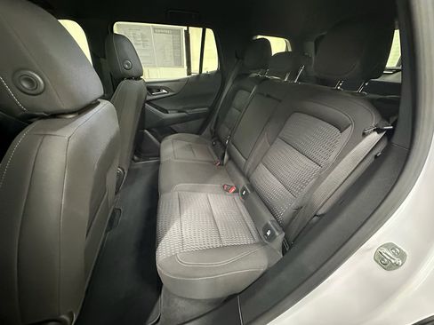 Certified 2025 Chevrolet Equinox LT FWD image 22