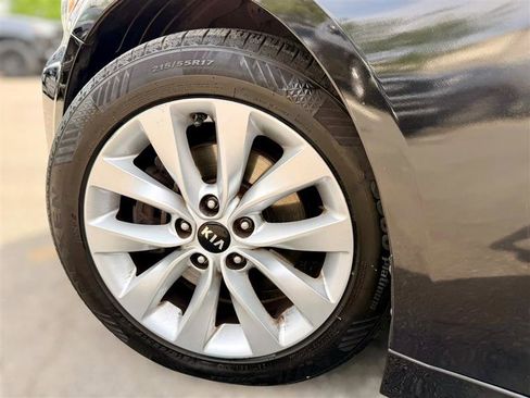 Used 2018 Kia Optima S FWD image 24