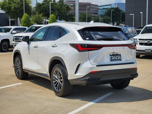 Certified 2025 Lexus NX 250 FWD w/ Accessory Package (2T) image 5