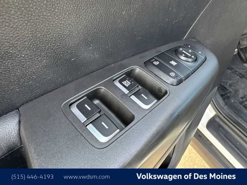 Used 2022 Kia Sportage LX image 22