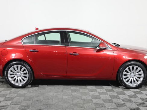 Used 2012 Buick Regal Premium FWD image 4