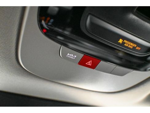 New 2026 Kia Sportage SX image 38